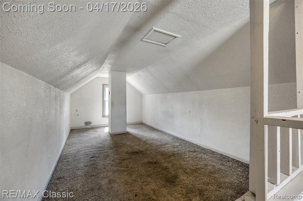 22481 Springbrook Avenue, Farmington, MI 48336 — Photo 22