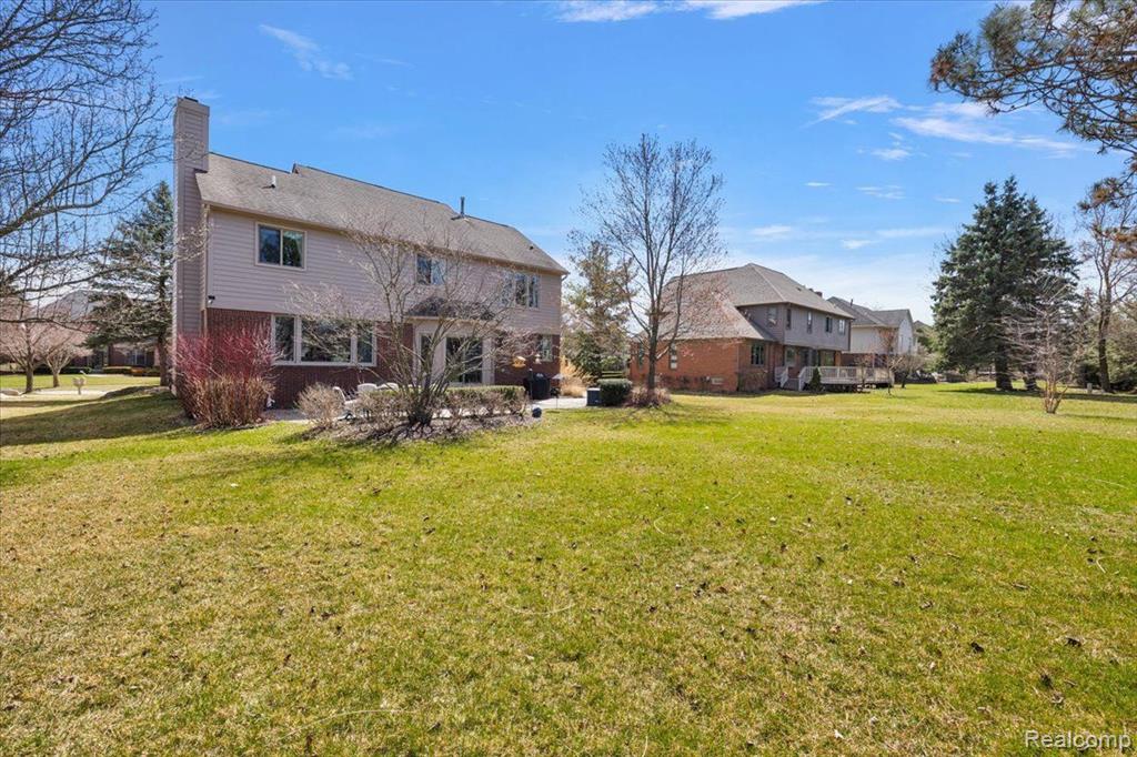 47082 NORTHUMBERLAND Street, Novi, MI — Photo 20
