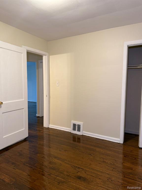 8687 Farmbrook Street, Detroit, MI 48224 — Photo 12