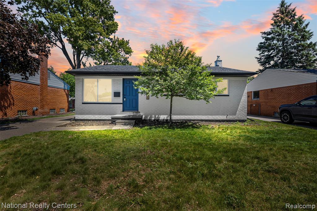 27736 Osmun Street, Madison Heights, MI 48071 — Photo 31
