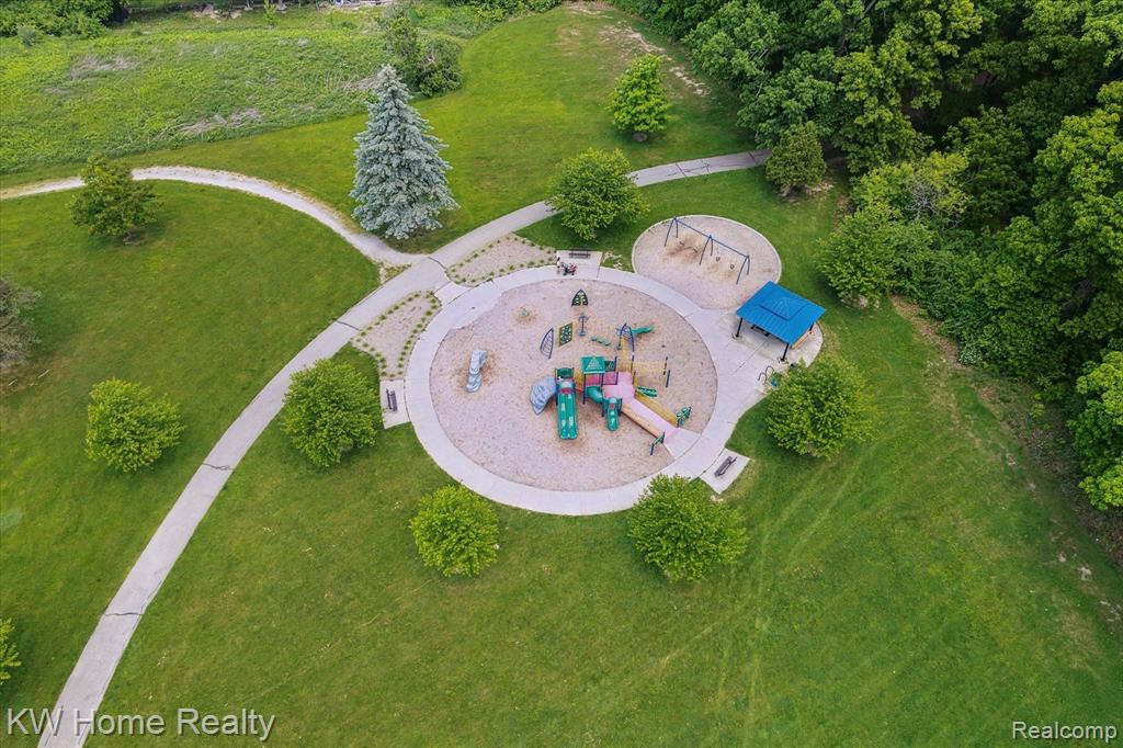 4672 NUTMEG Drive, Ypsilanti, MI 48197 — Photo 70