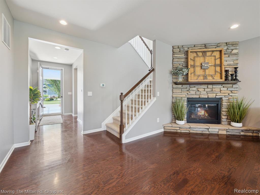 50201 Eisenhower Drive, Canton, MI 48188 — Photo 23