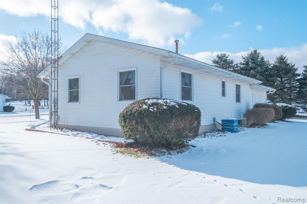 715 E TURNER Street, Mayville Vlg, MI 48744 — Photo 29