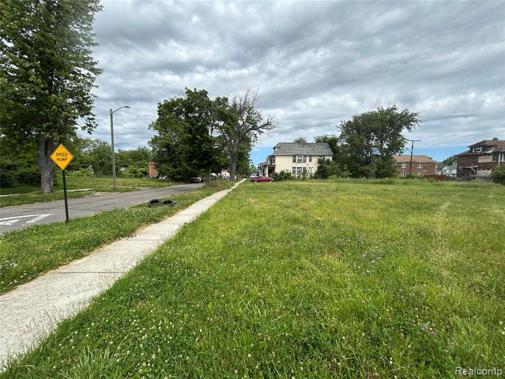 5050 Seminole Street, Detroit, MI 48213 — Photo 86