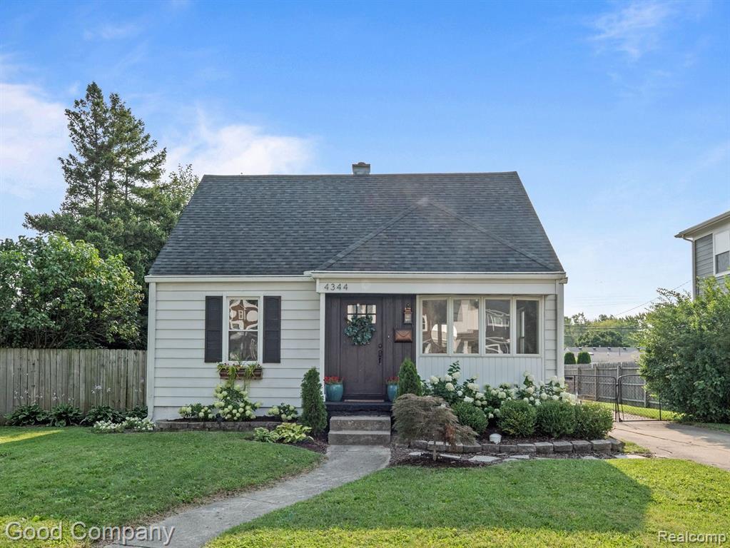 4344 HAMPTON Boulevard, Royal Oak, MI 48073 — front exterior