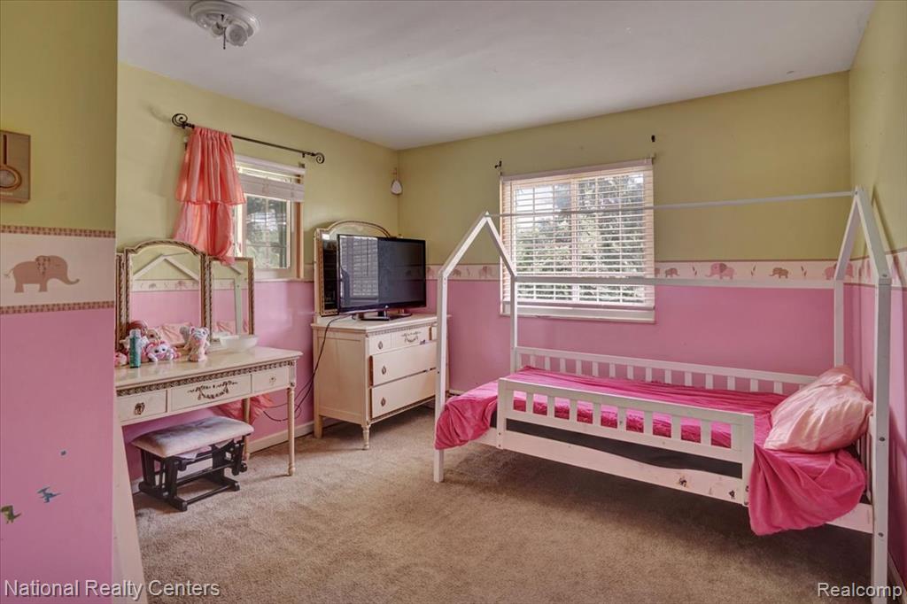 7716 Highland Road, White Lake, MI 48383 — Photo 11