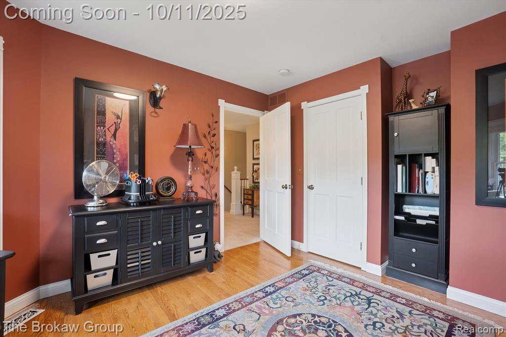 10216 Mill Pointe Drive, Goodrich Vlg, MI — Photo 41