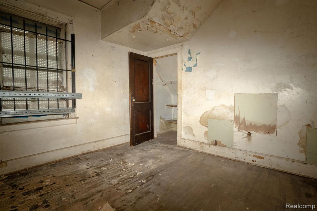 2574 Baldwin Street, Detroit, MI 48214 — Photo 35