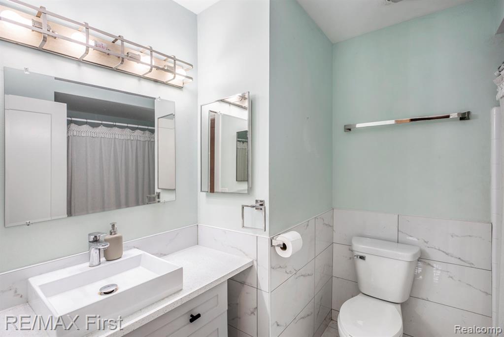7184 Dur Moll Avenue, Shelby Twp, MI 48317 — Photo 29