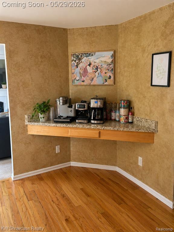 5457 Shelton Drive, Commerce Twp, MI 48382 — Photo 11