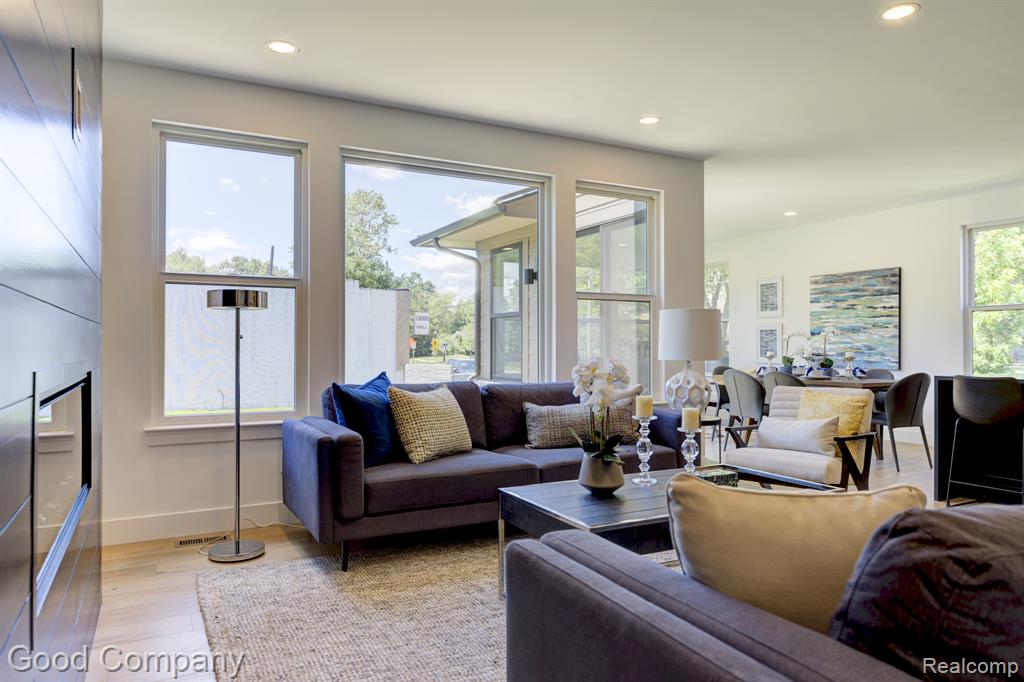 804 Irving Avenue, Royal Oak, MI 48067 — Photo 18