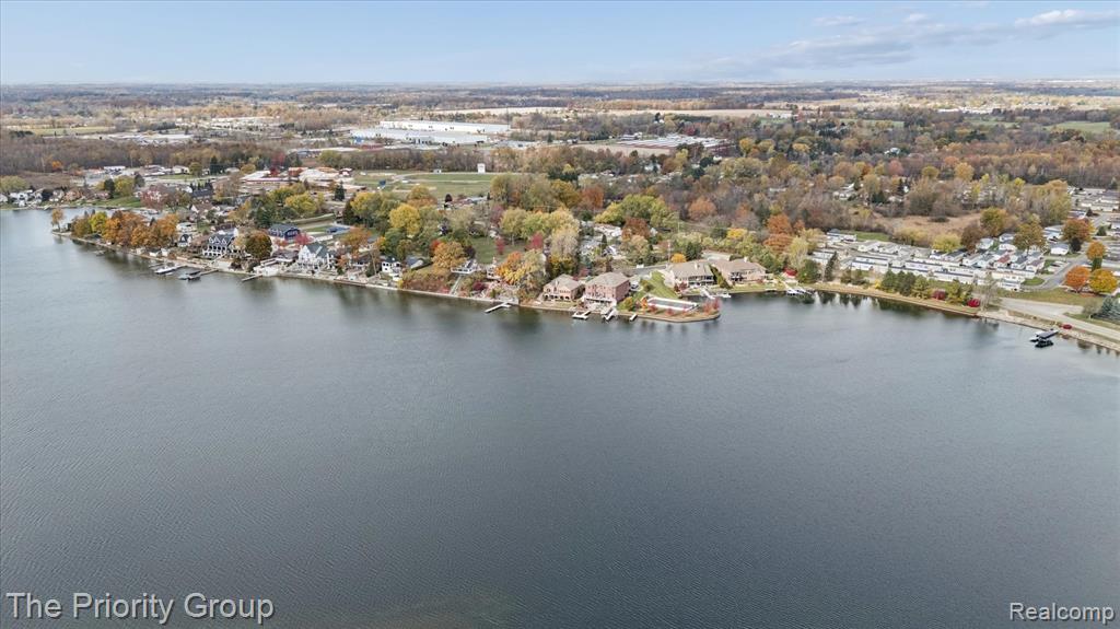 11467 Bay Shore Drive, Fenton, MI, 48430