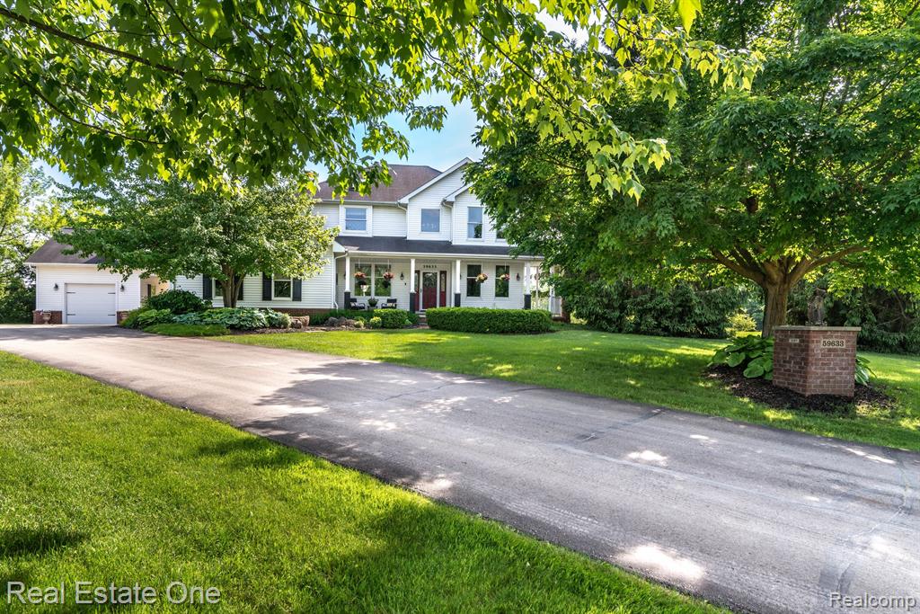 59633 Trena Lane, South Lyon, MI 48178 — Photo 4