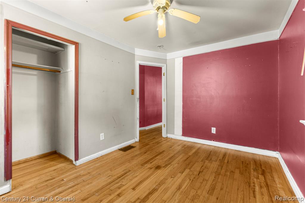 8025 Oak Street, Taylor, MI 48180 — Photo 13