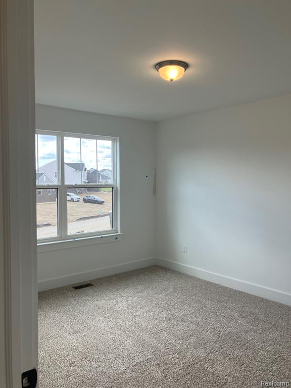 26771 FERGUSON Court, South Lyon, MI 48178 — Photo 6