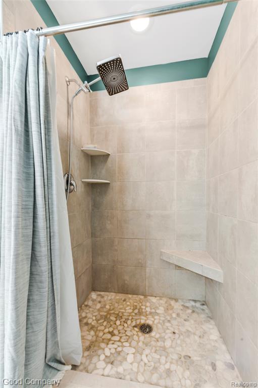 8687 Sunrise Mist Drive, Pinckney, MI 48169 — Photo 19