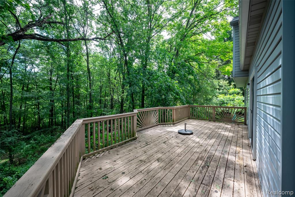 4277 Tux Lane, Milford, MI 48380 — Photo 7