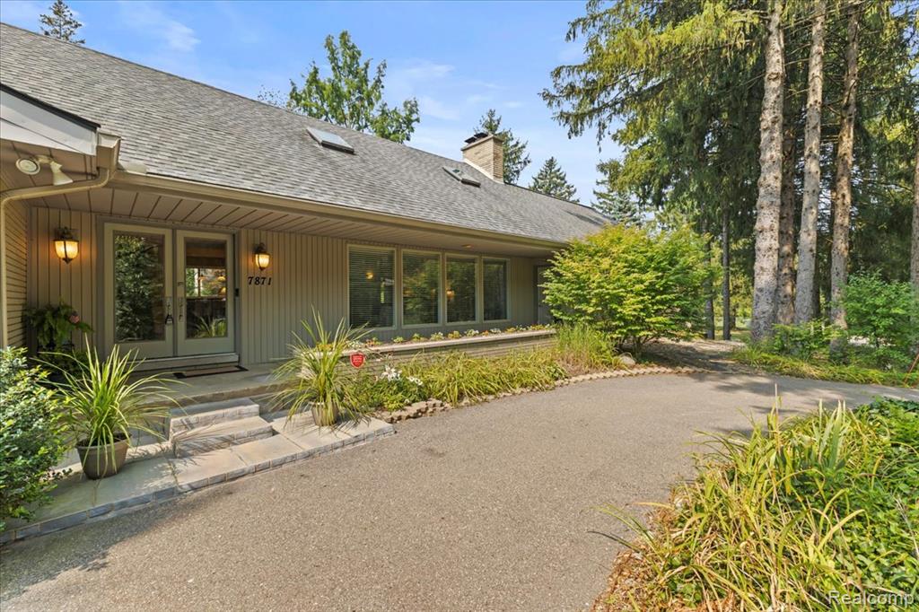 7871 Caberfae Trail, Clarkston, MI 48348 — Photo 7
