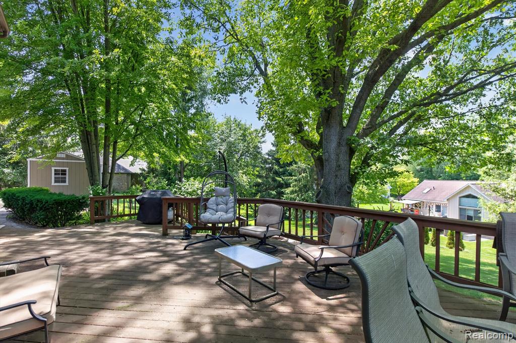 9968 Timothy Lane, South Lyon, MI 48178 — Photo 47
