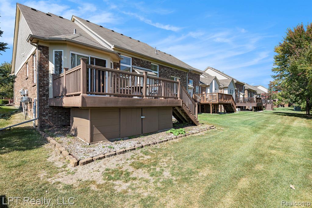 45550 Rathmore Drive E, Macomb, MI 48044 — Photo 18