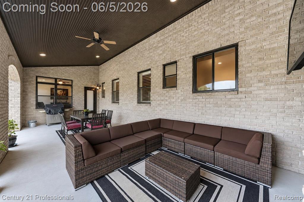 2212 Heidi Drive, Oxford, MI 48370 — Photo 54