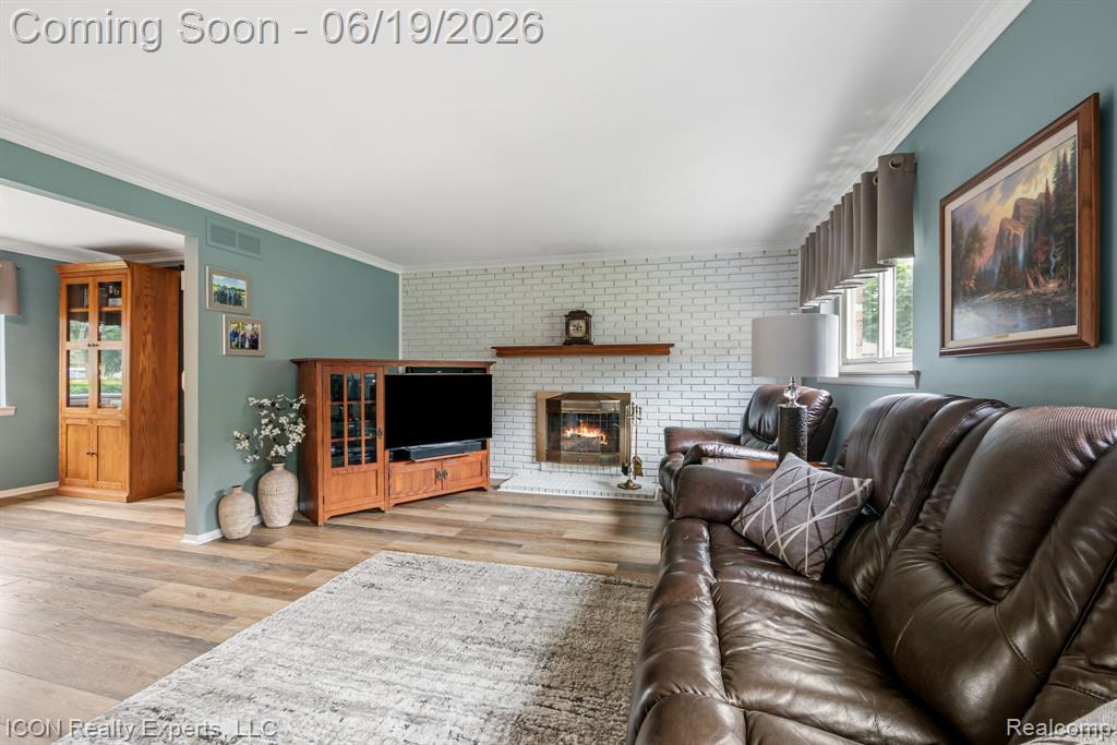 39738 Day Drive E, Clinton Twp, MI 48038 — Photo 25