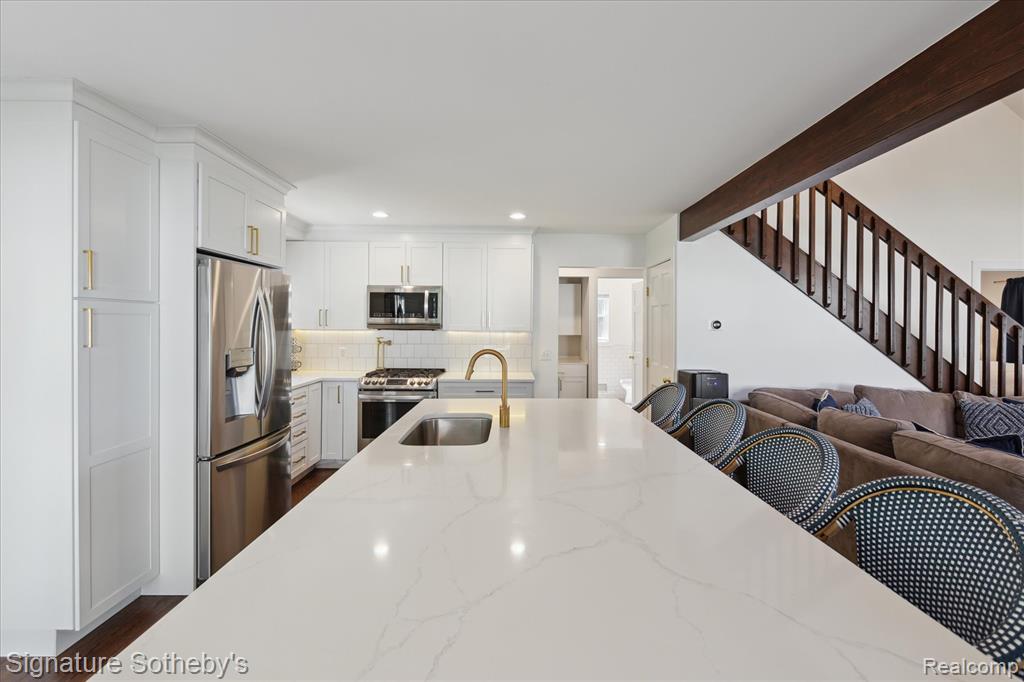 4294 N East Torch Lake Drive, Central Lake, MI 49622 — Photo 3