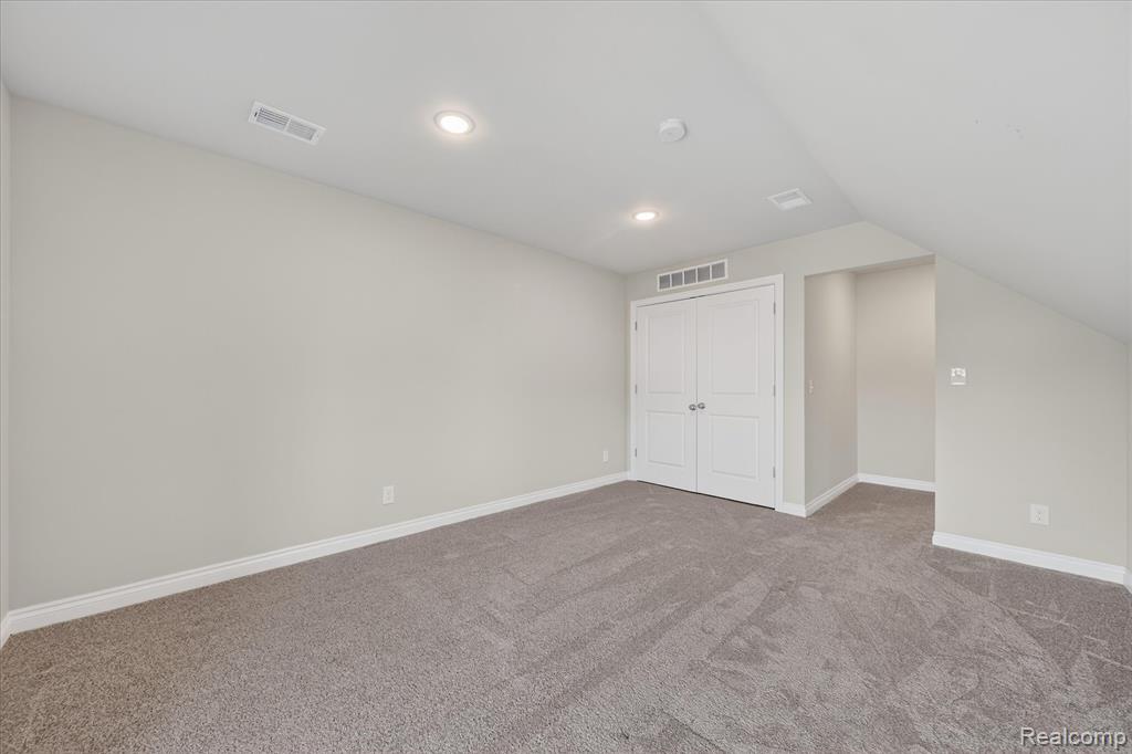 31005 Gregory Street, Grand Blanc, MI 48439 — Photo 21