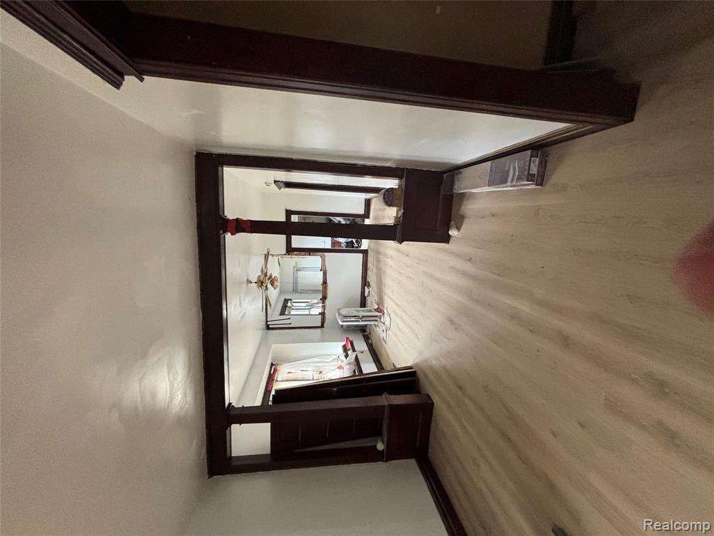 5327 Holcomb Street, Detroit, MI 48213 — Photo 9