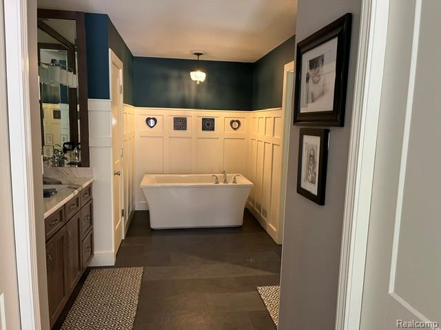 4514 Ravenwood Drive, Grand Blanc, MI 48439 — Photo 11