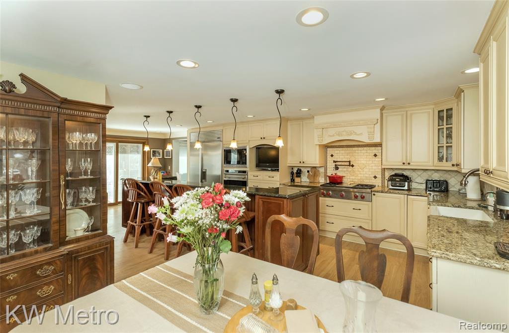 85 Stalwart Drive, Troy, MI 48098 — Photo 6