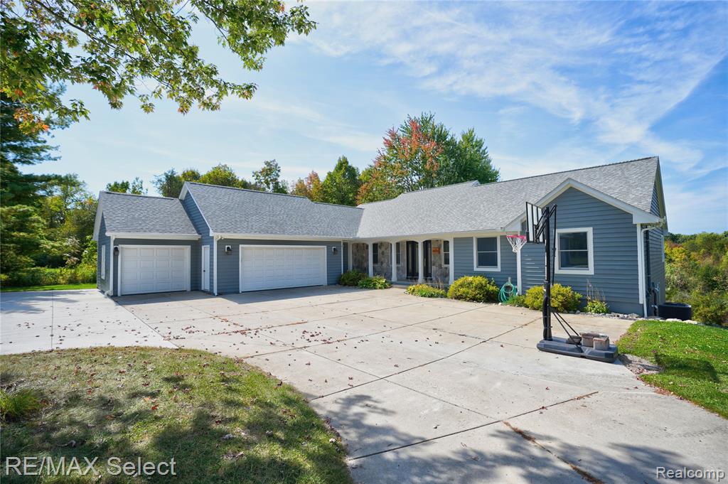 6056 Atlas Road, Grand Blanc, MI 48439 — Photo 71
