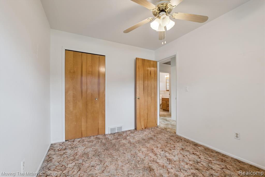 6484 Huntleigh Street, Garden City, MI — Photo 23