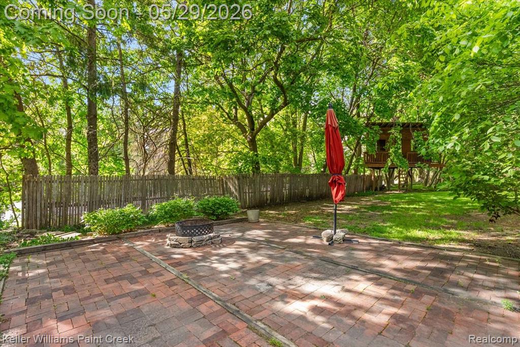 5795 Thorny Ash Road, Rochester, MI 48306 — Photo 54