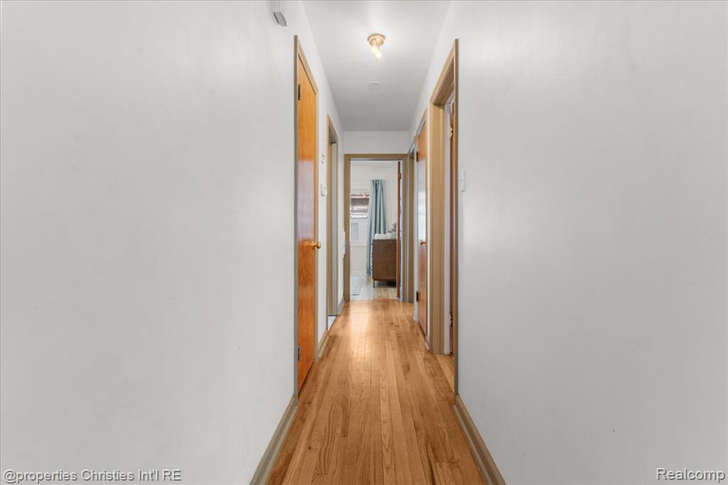 916 Harrison Boulevard, Lincoln Park, MI 48146 — Photo 10