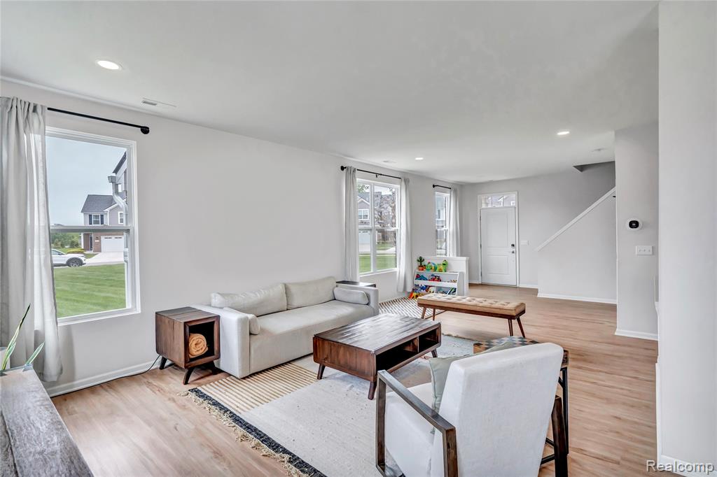 8811 Pioneer Street, Washington, MI — Photo 16