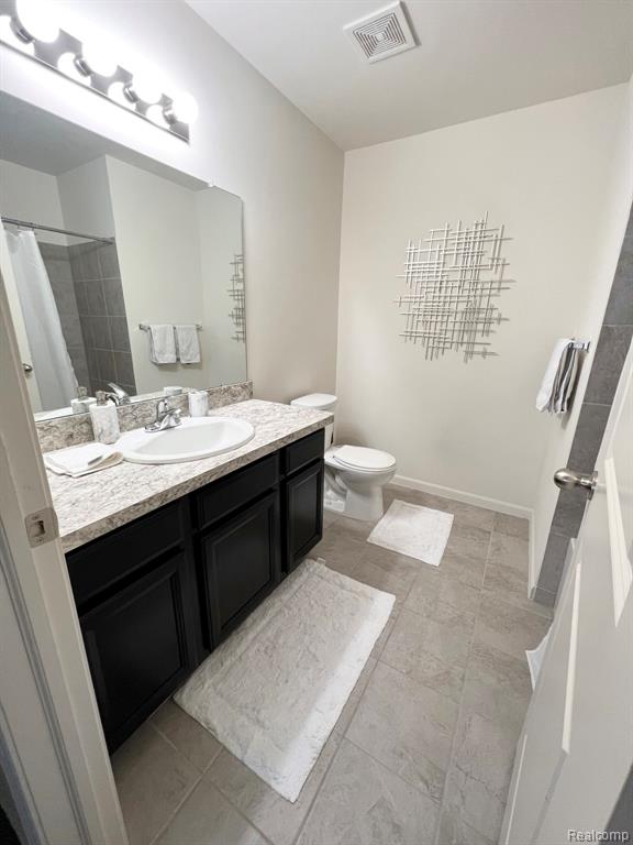 51843 E Pointe Lane, New Baltimore, MI — Photo 10