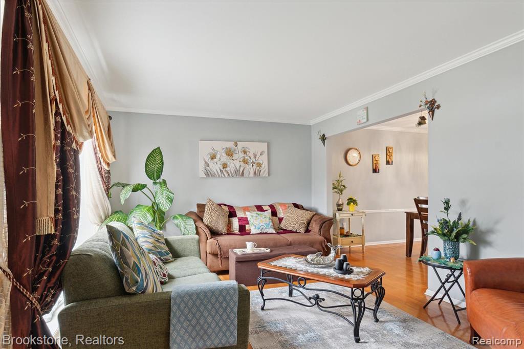 465 THORNRIDGE Drive, Rochester Hills, MI 48307 — Photo 6