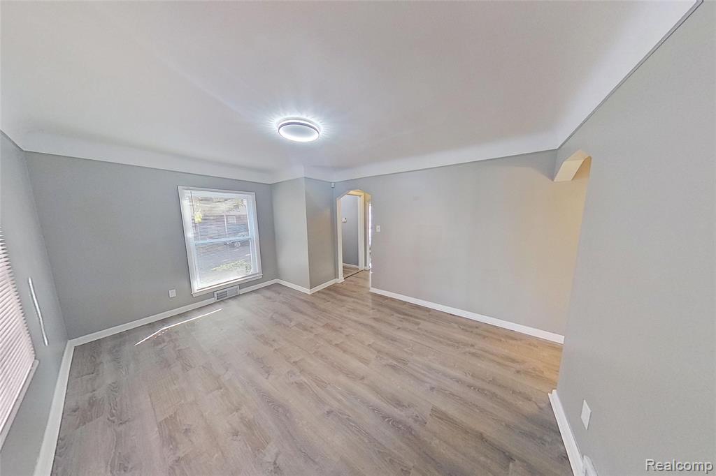18611 Pinehurst Street, Detroit, MI 48221 — Photo 8