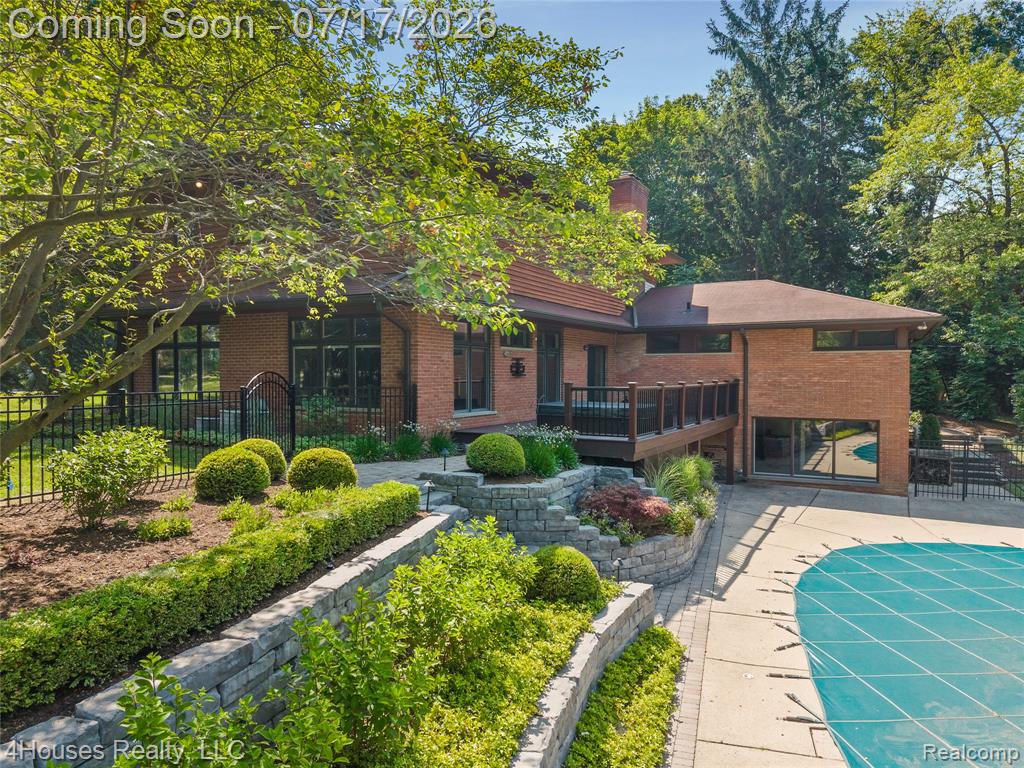 5717 Sussex Drive, Troy, MI 48098 — Photo 61