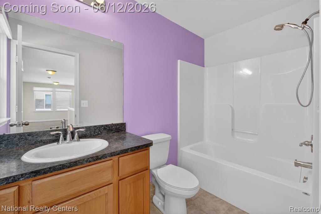 59697 TWIN PINES Drive, New Hudson, MI 48165 — Photo 33