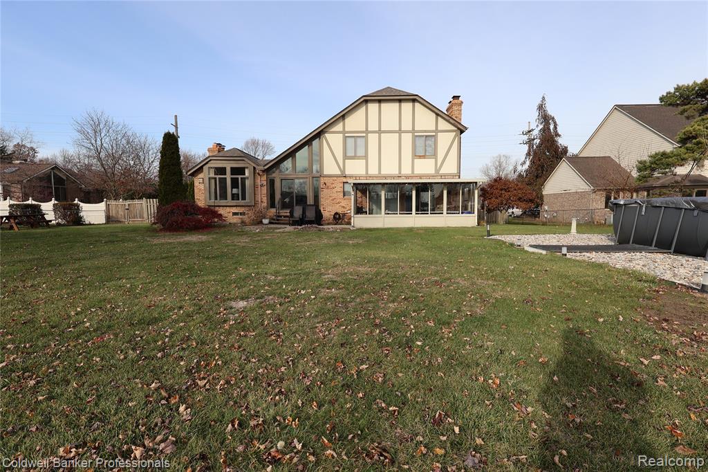 22305 King Road, Woodhaven, MI 48183 — Photo 26