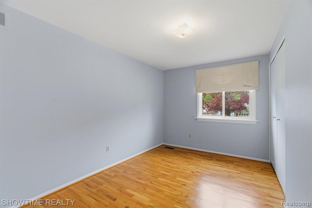 45466 Keding Street, Utica, MI 48317 — Photo 22