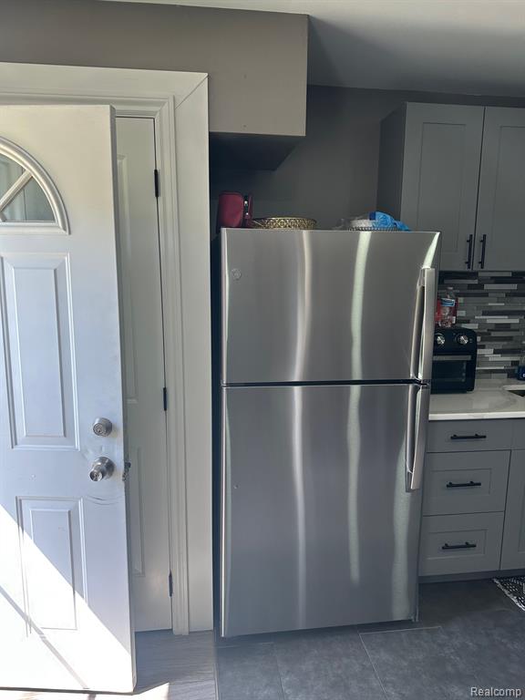 29020 ANN ARBOR Trail, Westland, MI — Photo 2