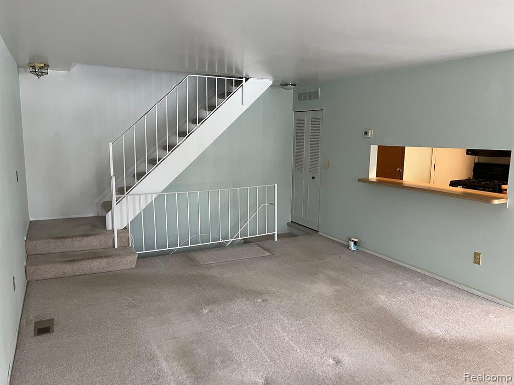 23667 STONEHENGE Boulevard, 34L, Novi, MI — Photo 5