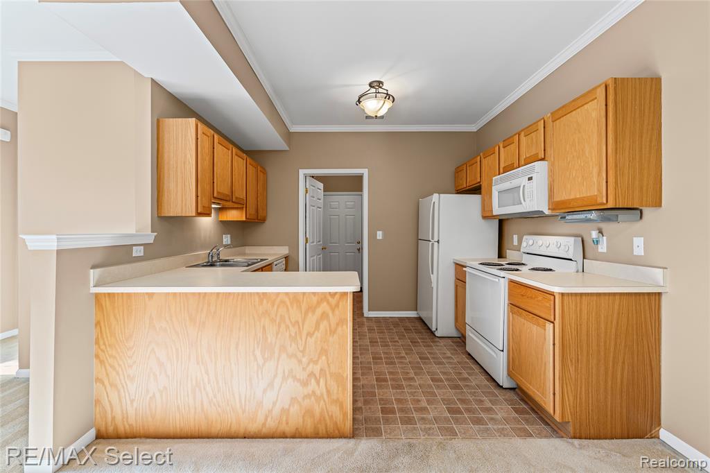 753 Eagle Drive, Fenton, MI 48430 — Photo 18