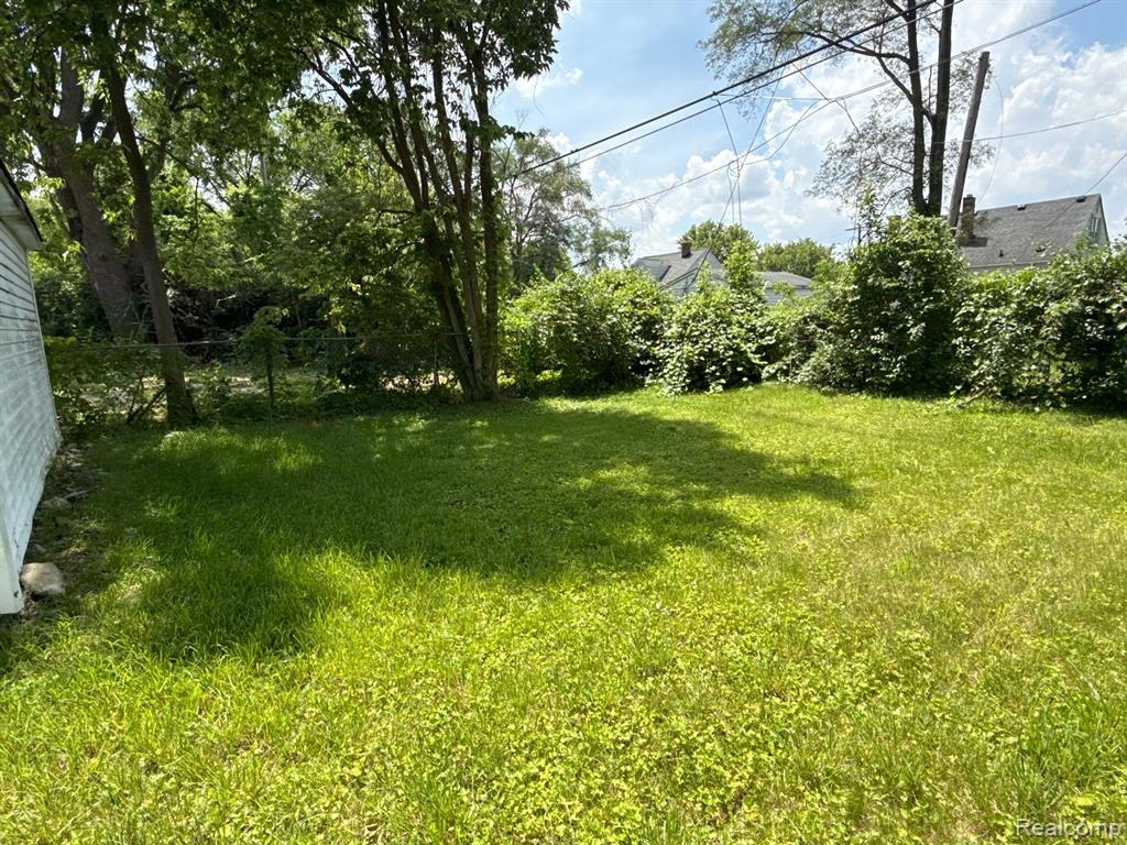 12081 Stout Street, Detroit, MI 48228 — Photo 6