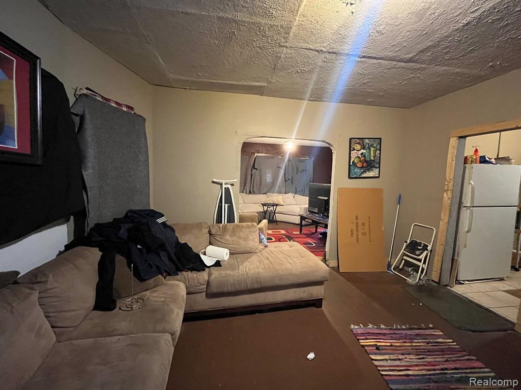 4002 W Philadelphia Street, Detroit, MI 48204 — Photo 3