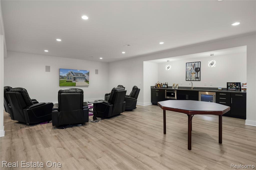 7656 Dunlap Court, West Bloomfield, MI — Photo 28