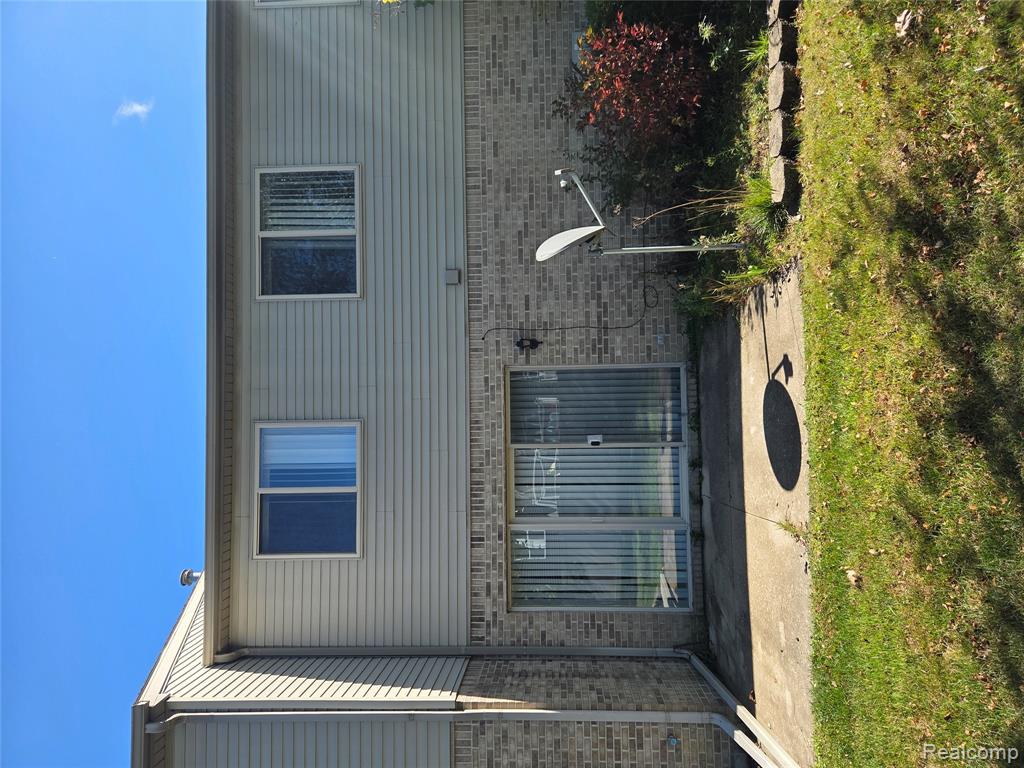 62310 Arlington Circle, 4, South Lyon, MI 48178 — Photo 15